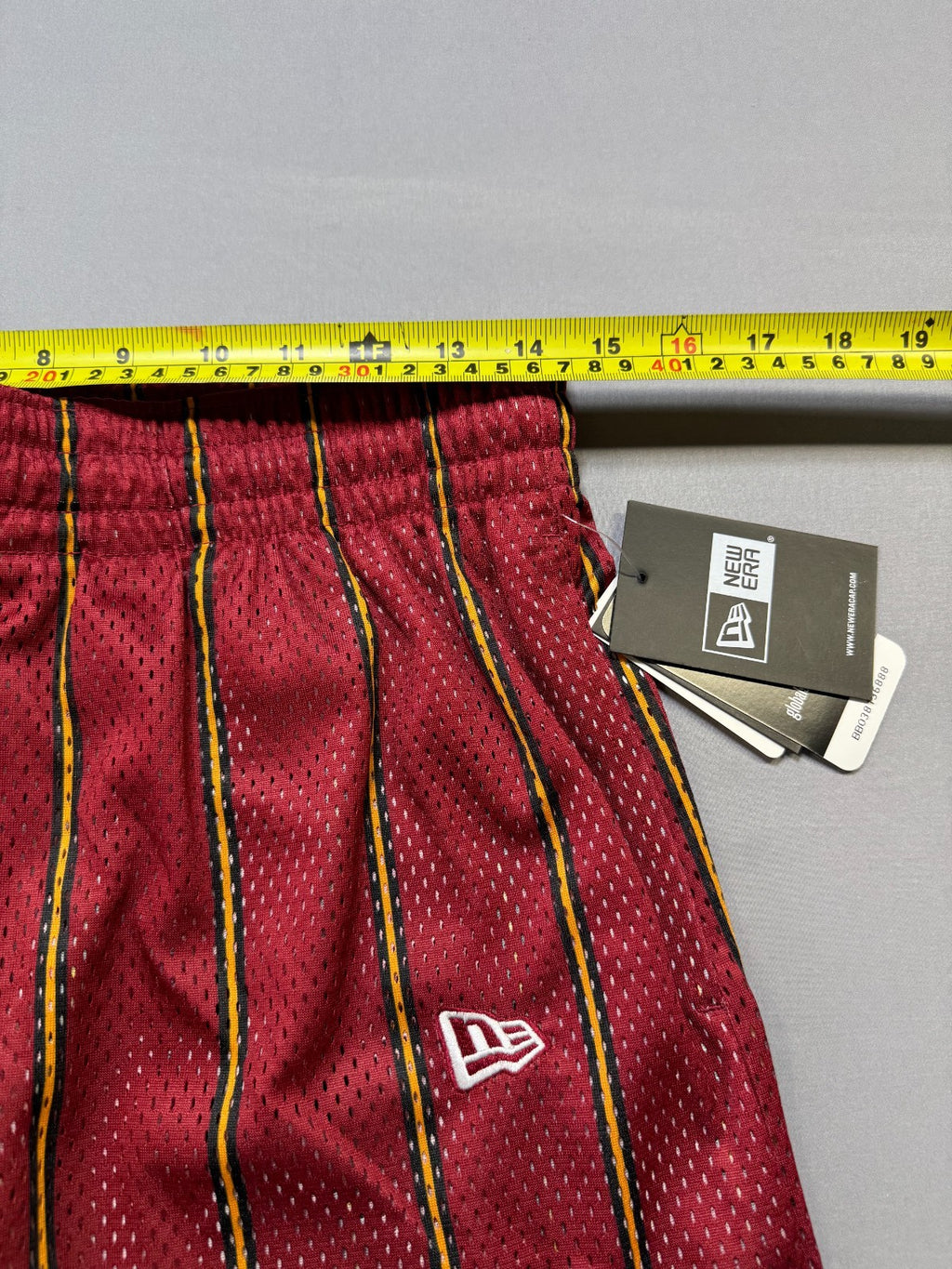 New Era X NBA Eric Emanuel Miami Heat Men’s Shorts Large Red Striped Basketball