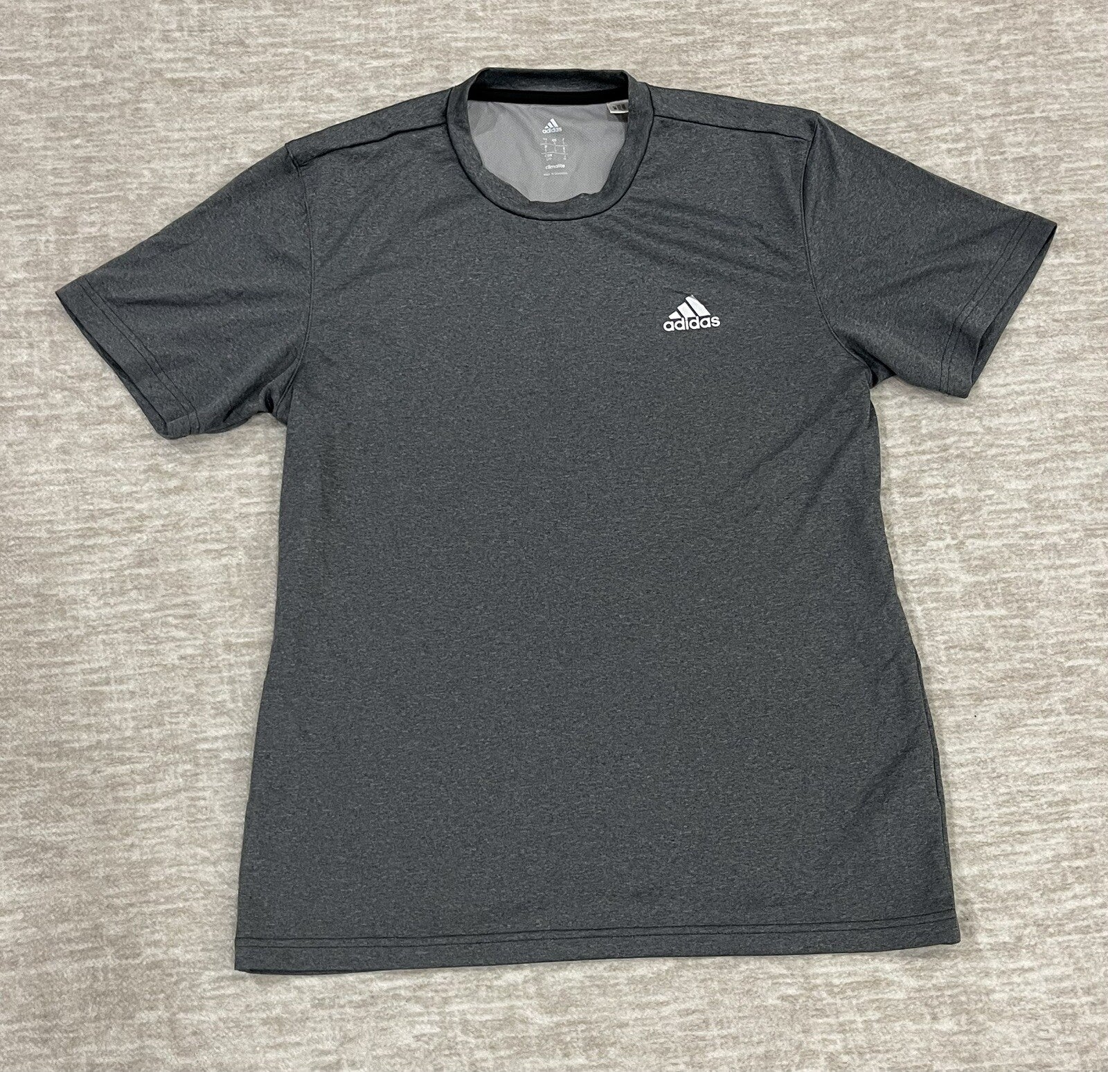 Adidas Climalite Grey Dry Fit Short Sleeve Shirt, Men’s T-shirt Small (S)