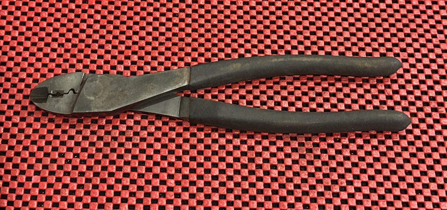 Wire Crimper Cutter Pliers Vintage Old Hand Tool 10" Black Handles Heavy Duty N7