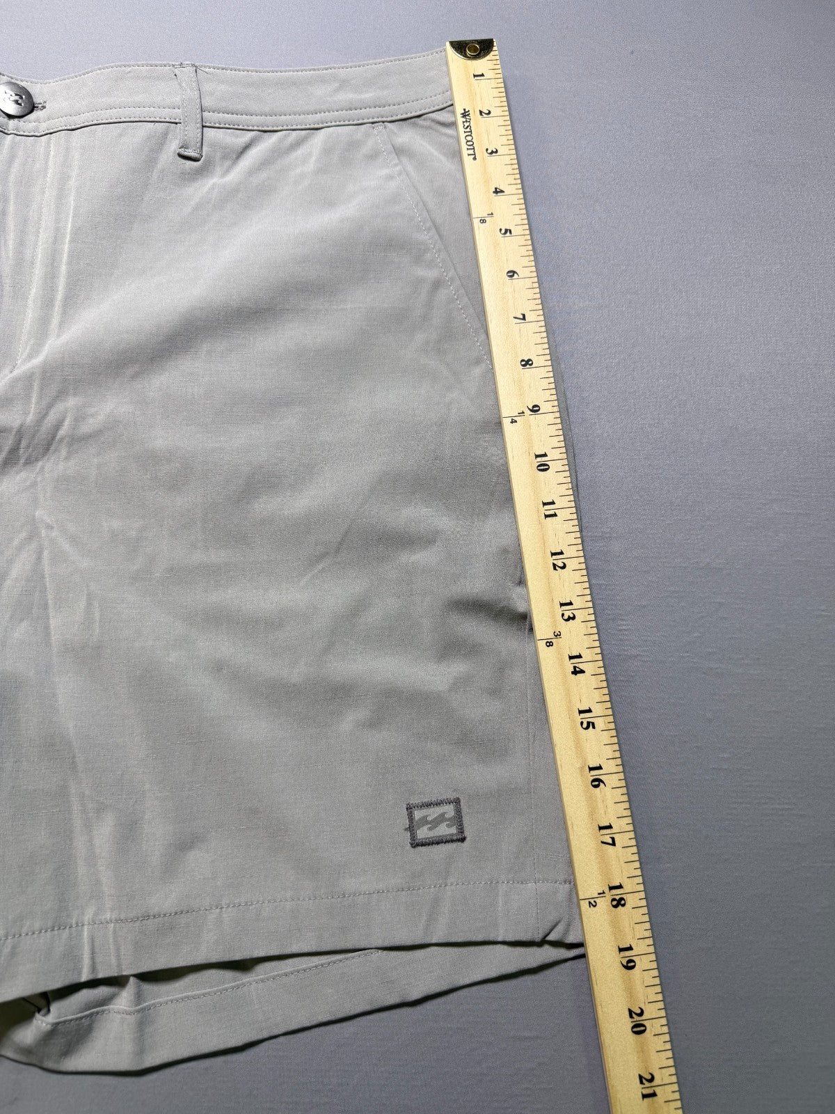 NWT Billabong Hybrid Golf Short Men's 40 Light Grey Stretch Performance 18" In