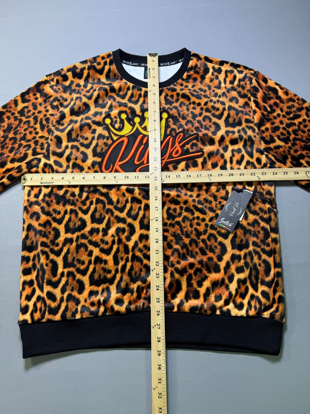 NWT Switch Remarkable Kings Leopard Print Crew Neck Sweatshirt Women's 2X Timber