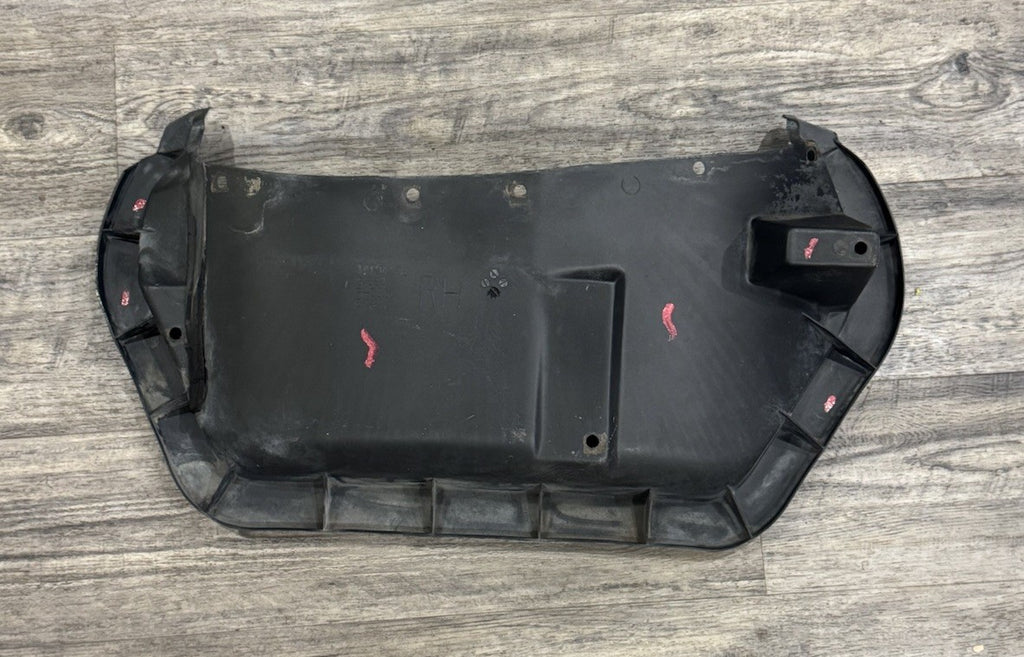 1988-96 CHEVROLET CORVETTE C4 FRONT RIGHT UPPER WHEELHOUSE SPLASH SHIELD OEM