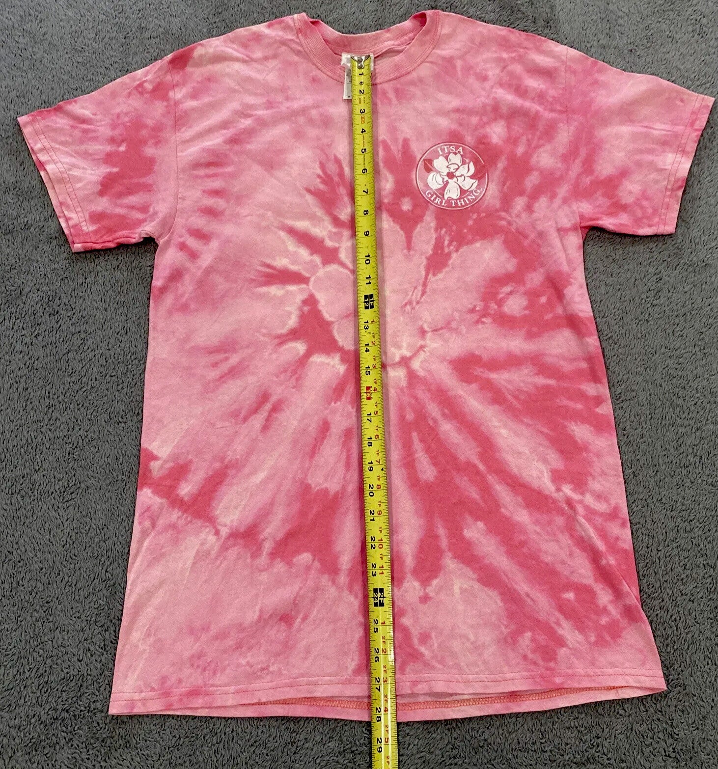 Itsa Girl Thing Women's Medium T-Shirt Pink & white Tye-Dye Spiral
