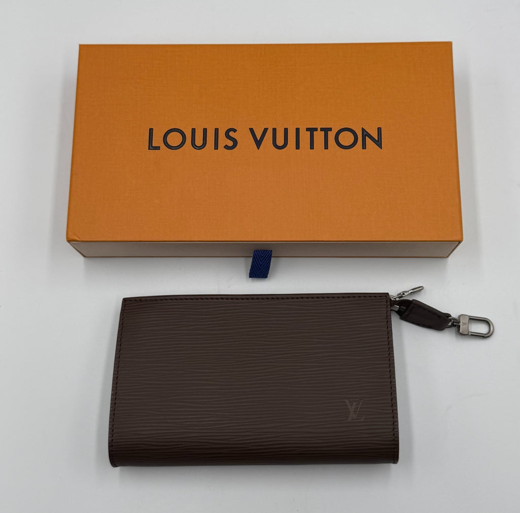 Authentic Louis Vuitton Brown Epi Leather Pochette Accessoires Bag Women's