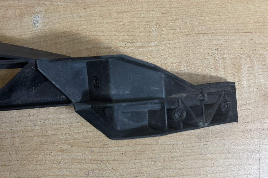 11-16 Town & Country ,Grand Caravan , Front Left Driver Side Fender Bracket OEM