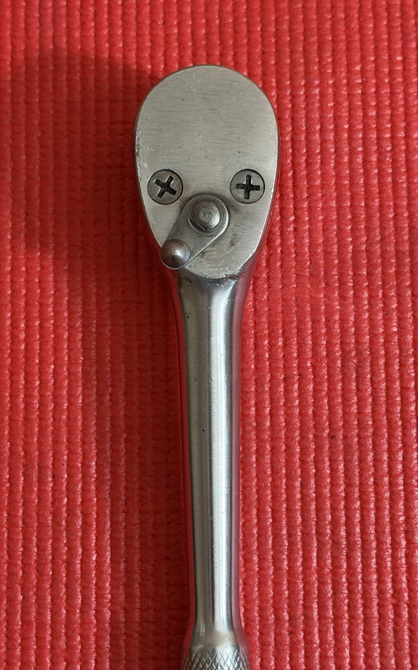 Vintage Walden Tools 1160 USA 1/2" Drive Socket Ratchet Wrench Knurled Handle