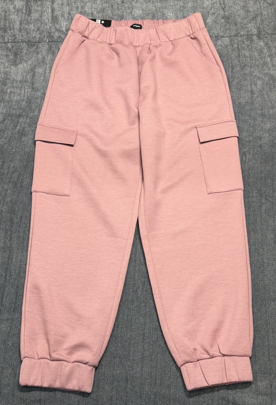 Express V Neck Pullover and Cargo Jogger Set Pink Women's Size Medium | NEW