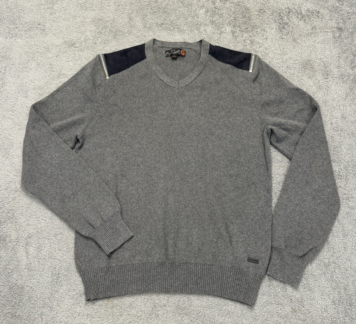 Guess Men's Size Large Black & Gray Sweater with Zipper Design