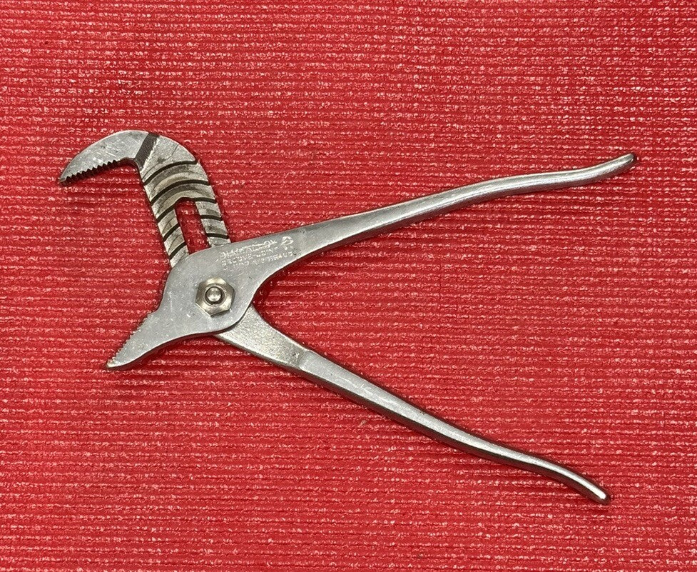 Vintage Diamond Diamalloy 10”Horseshoe adjustable groove joint pliers HL110P USA
