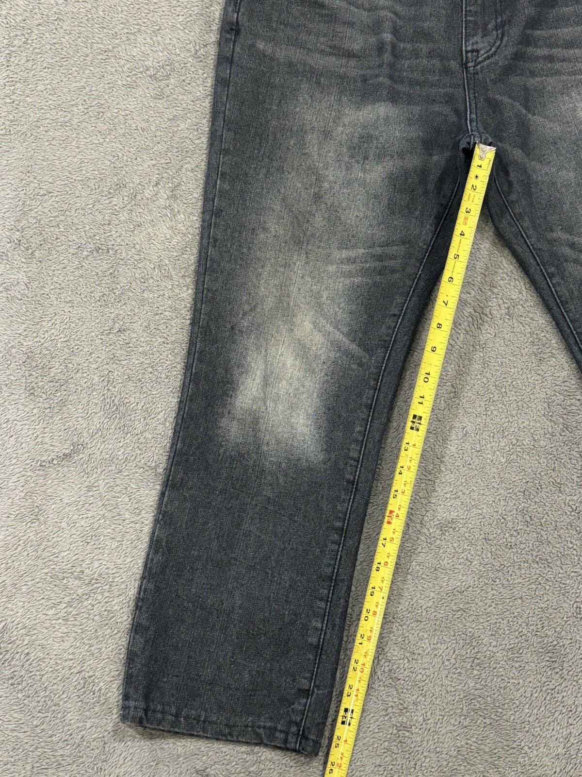 Izod Men's 5 Pocket Slim Straight Fit Blue Jeans Size 38x32 RN 110237