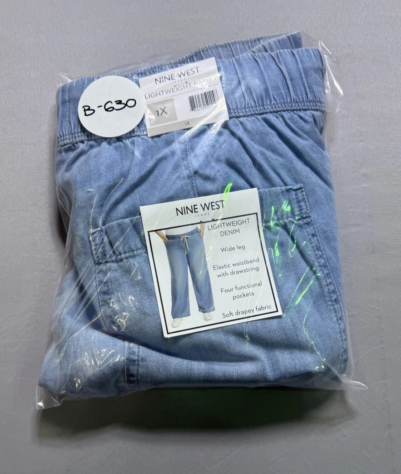 NWT Nine West Lightweight Denim Wide Leg Jeans Women 1X Blue Light Wash Pull-On