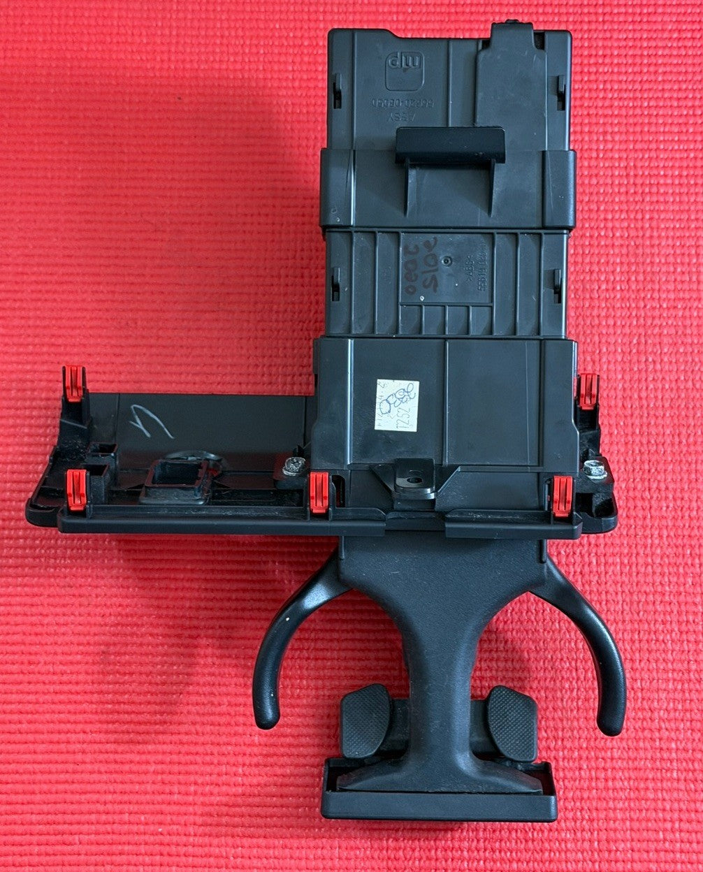 2015-2020 Toyota Sienna OEM Instrument Panel Cup Holder Assy  55620-08050