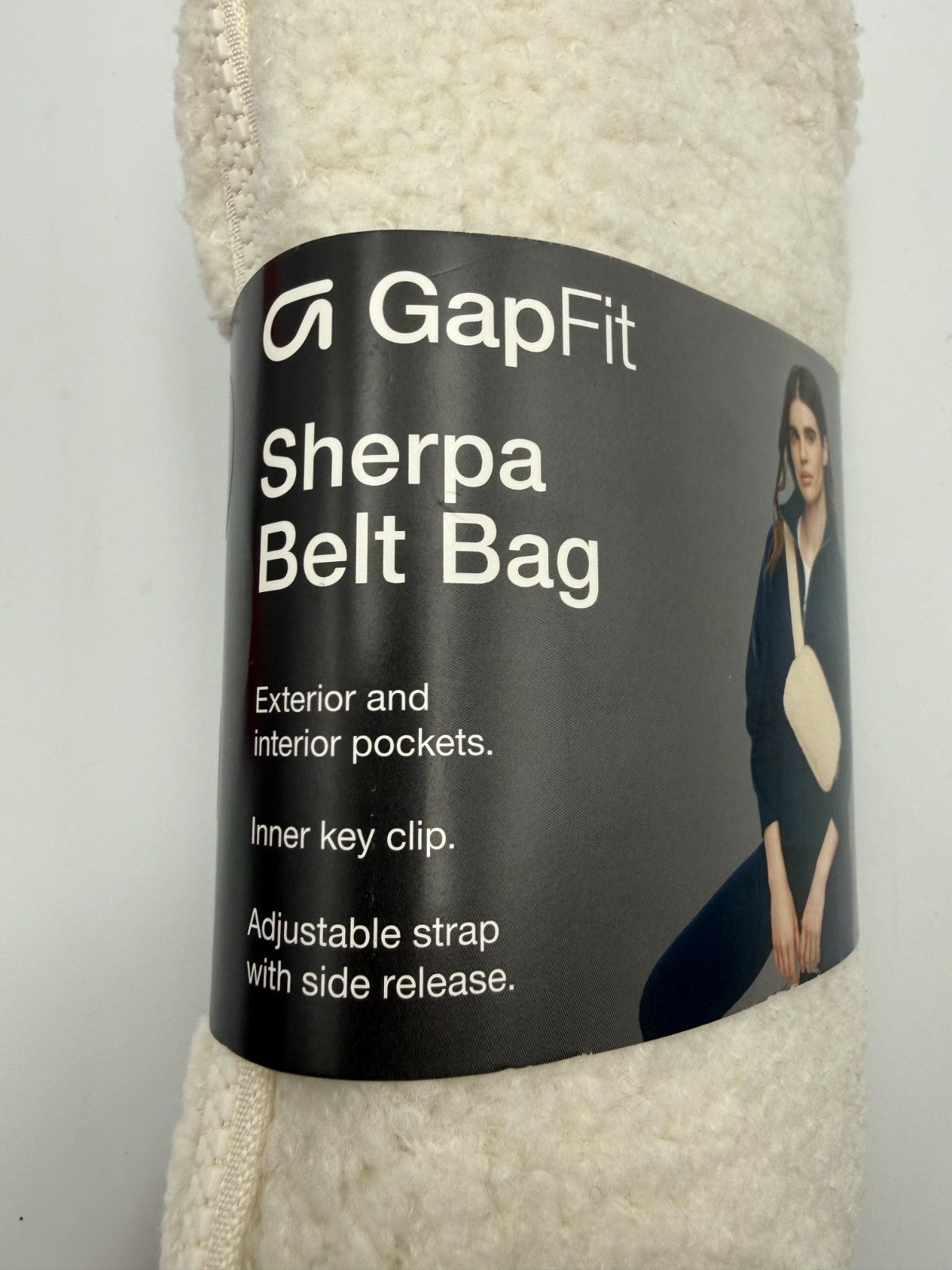 NEW Gap Fit Sherpa Belt Bag Womens White Lightweight Adjustable Strap - One Size