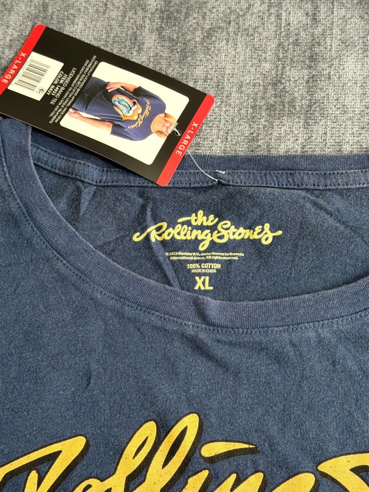 NWT The Rolling Stone Graphic Print T-Shirt Women's XL Navy Pullover 100% Cotton