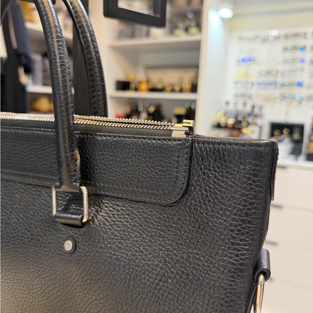 Louis Vuitton M94476 Greenwich Tote Bag in black Taurillon leather