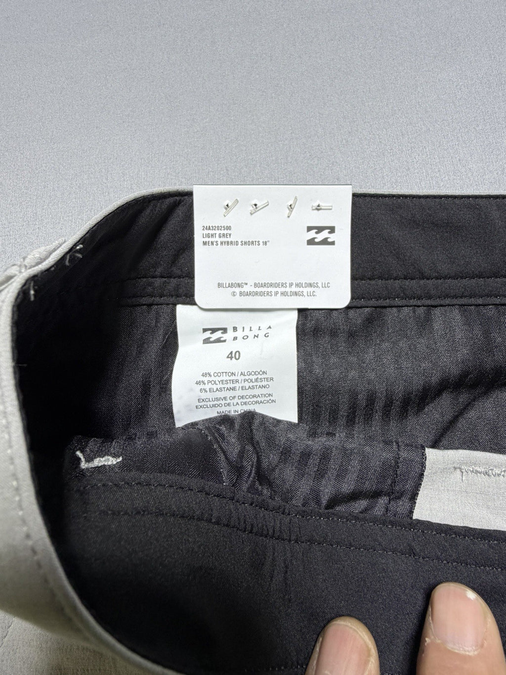 NWT Billabong Hybrid Golf Short Men's 40 Light Grey Stretch Performance 18" In