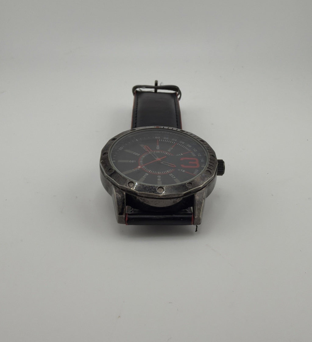Stainless Steel Watch FMDCTM003, IF059 Imitation Leather Band. Needs Battery