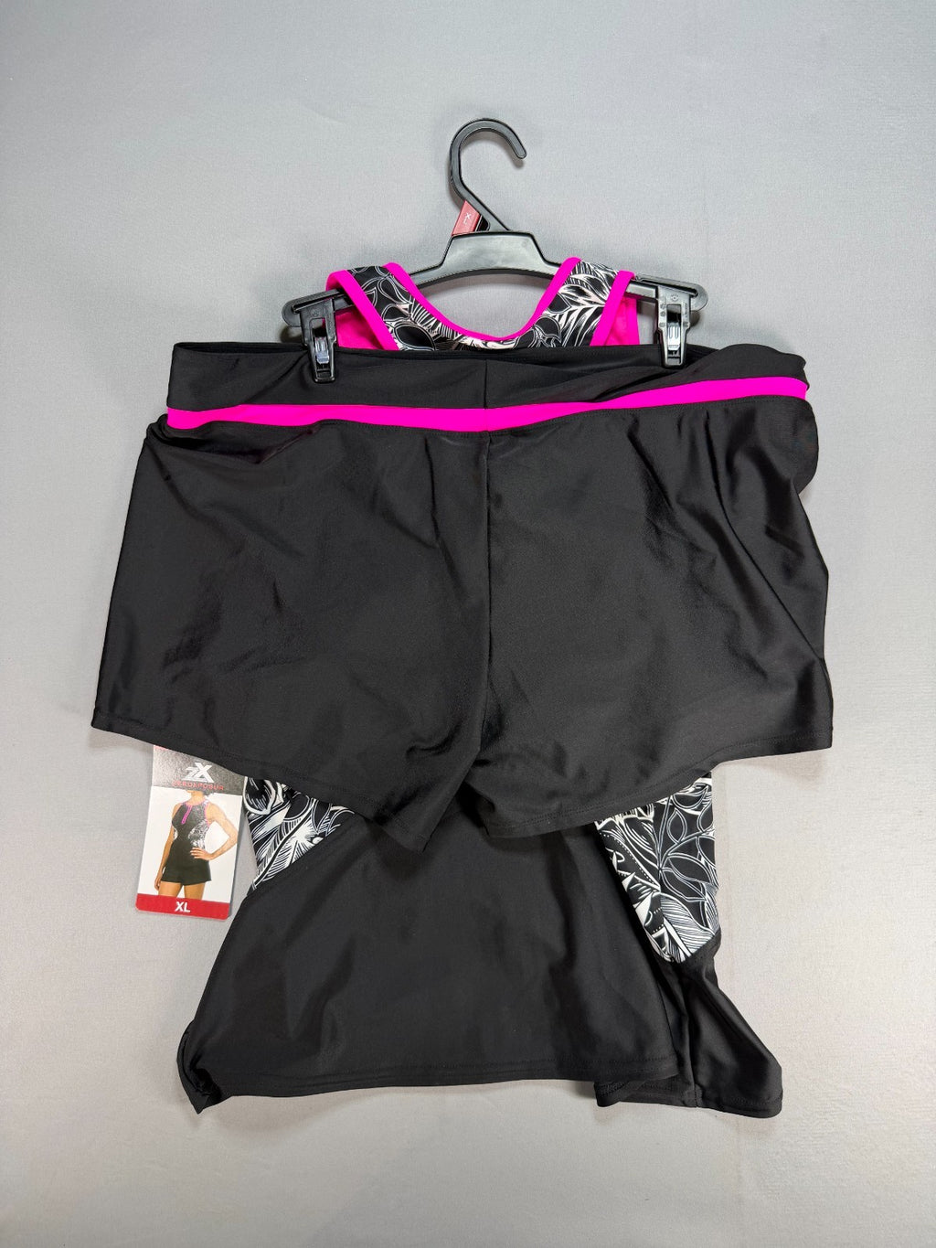 NWT ZeroXposur 2-Piece Scuba Tankini Swim Set Women XL Black Sleeveless Summer