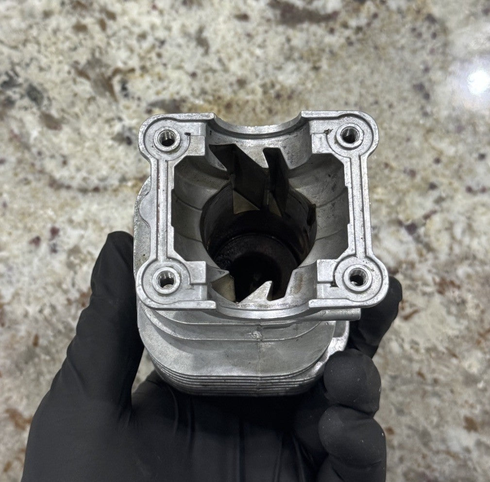 HUSQVARNA 130L 124 125 130C 330LK TRIMMER Cylinder Head 545-195500 OEM GENUINE