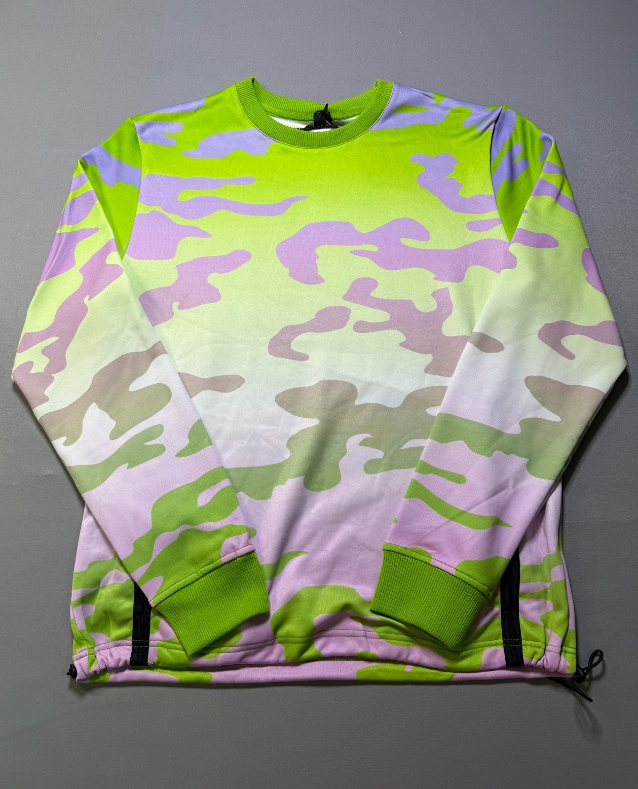 Create 2MRW Crew Neck Sweatshirt Men Medium Lime Camo Long Sleeve w/ Ribbed Hems