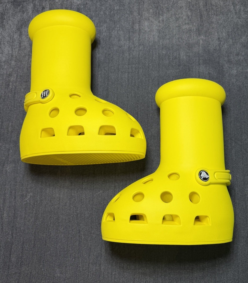 MSCHF X CROCS BIG YELLOW BOOTS CROCS SIZE 10 NEW WITH BOX