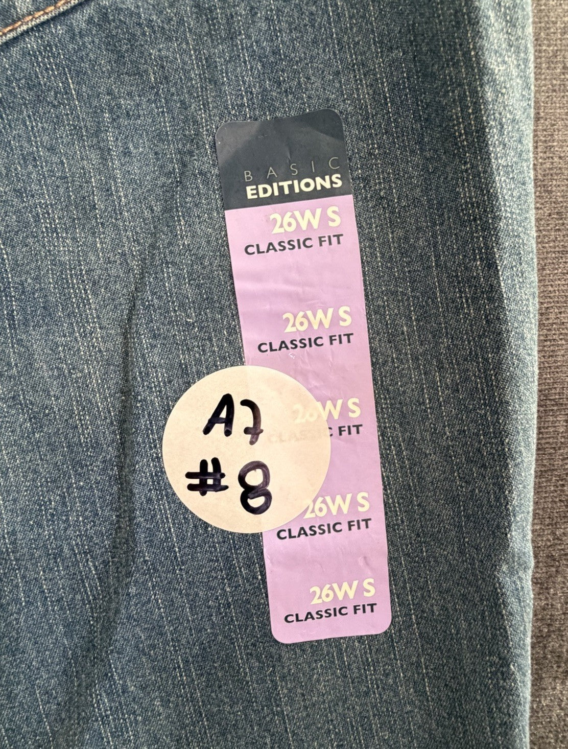 Basic Editions Classic Fit Woman 26W S Denim Blue medium Jeans NWT
