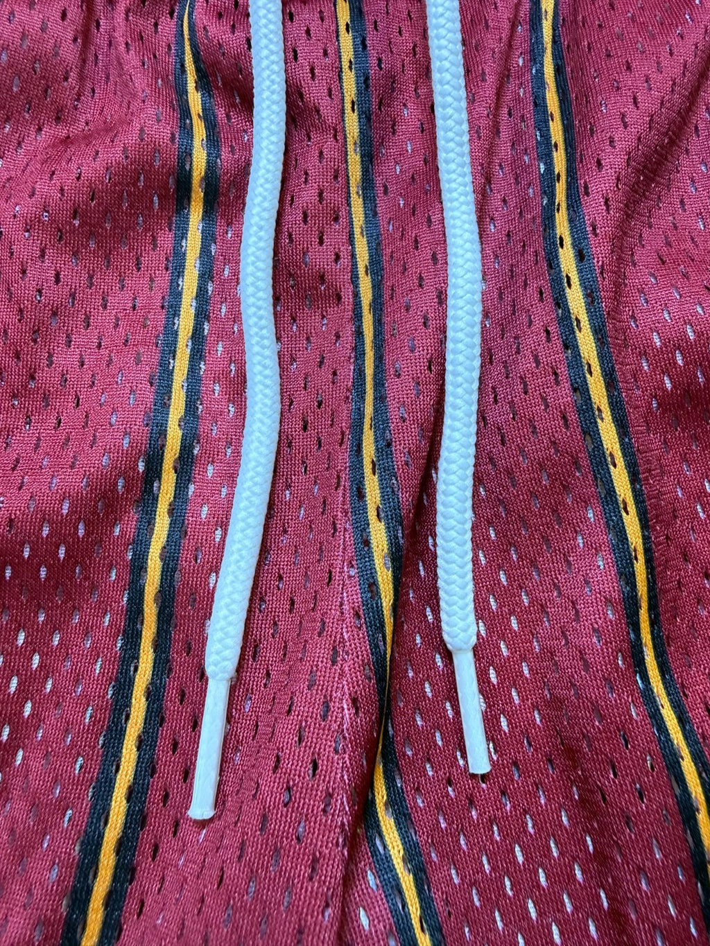 NWT Era X NBA Eric Emanuel Miami Heat Men’s Shorts Medium Red Striped Basketball