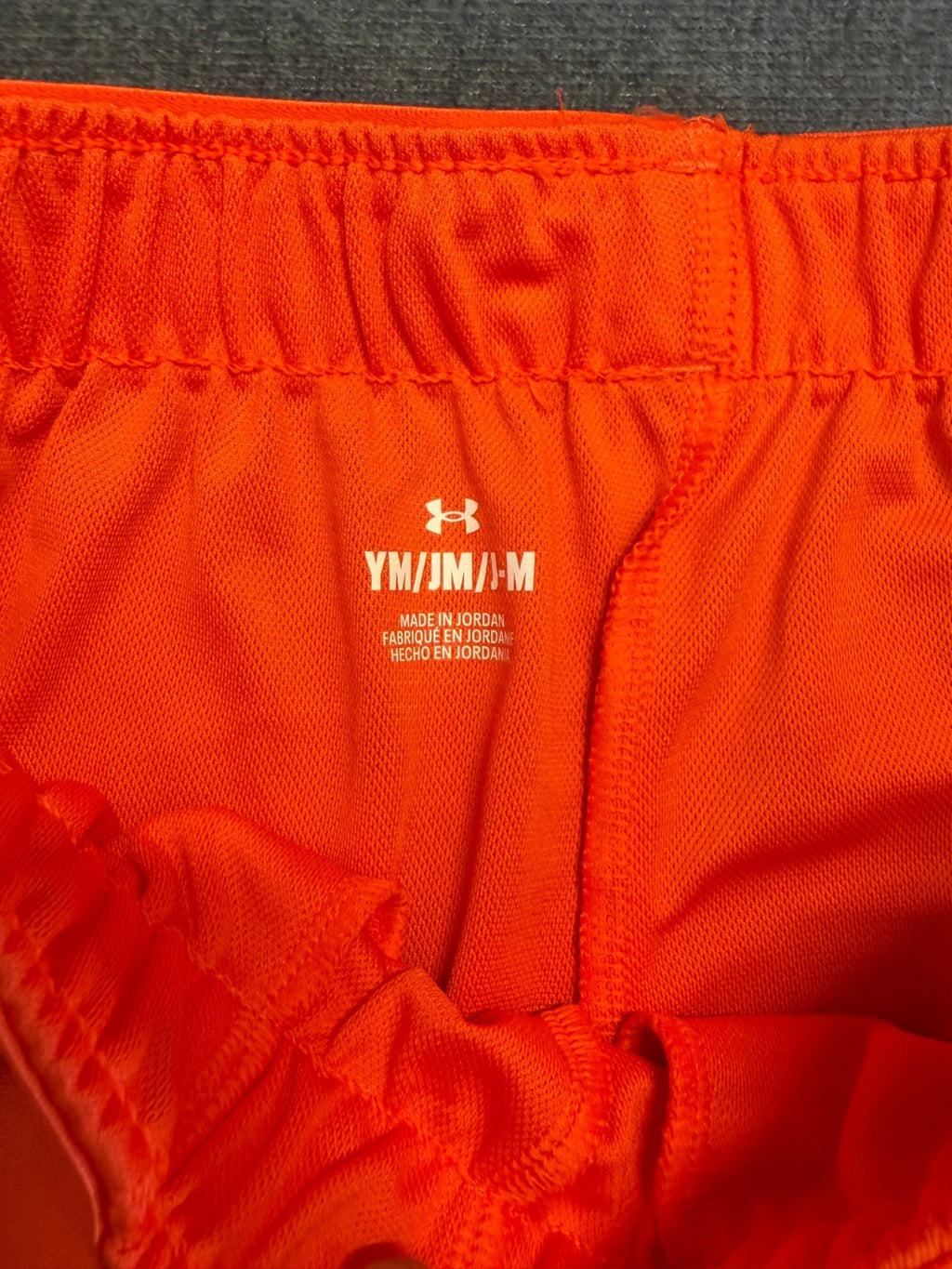 Under Armour G-Tech Play Up Shorts Girls Medium Orange Elastic Waist Classic