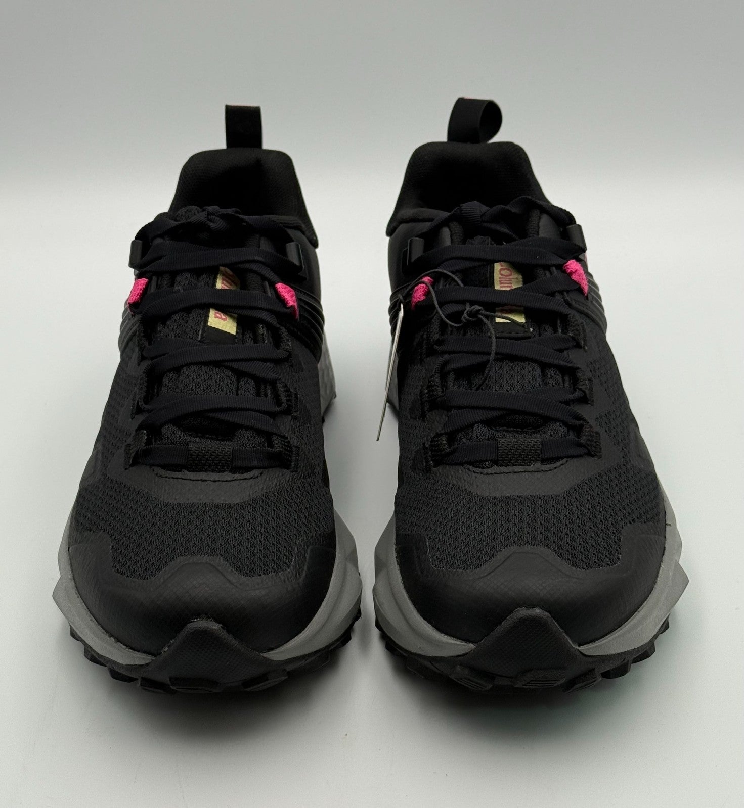 New Columbia Facet 75 Outdry Athletic Sneakers Women's 8 Black Lace Up Low Top