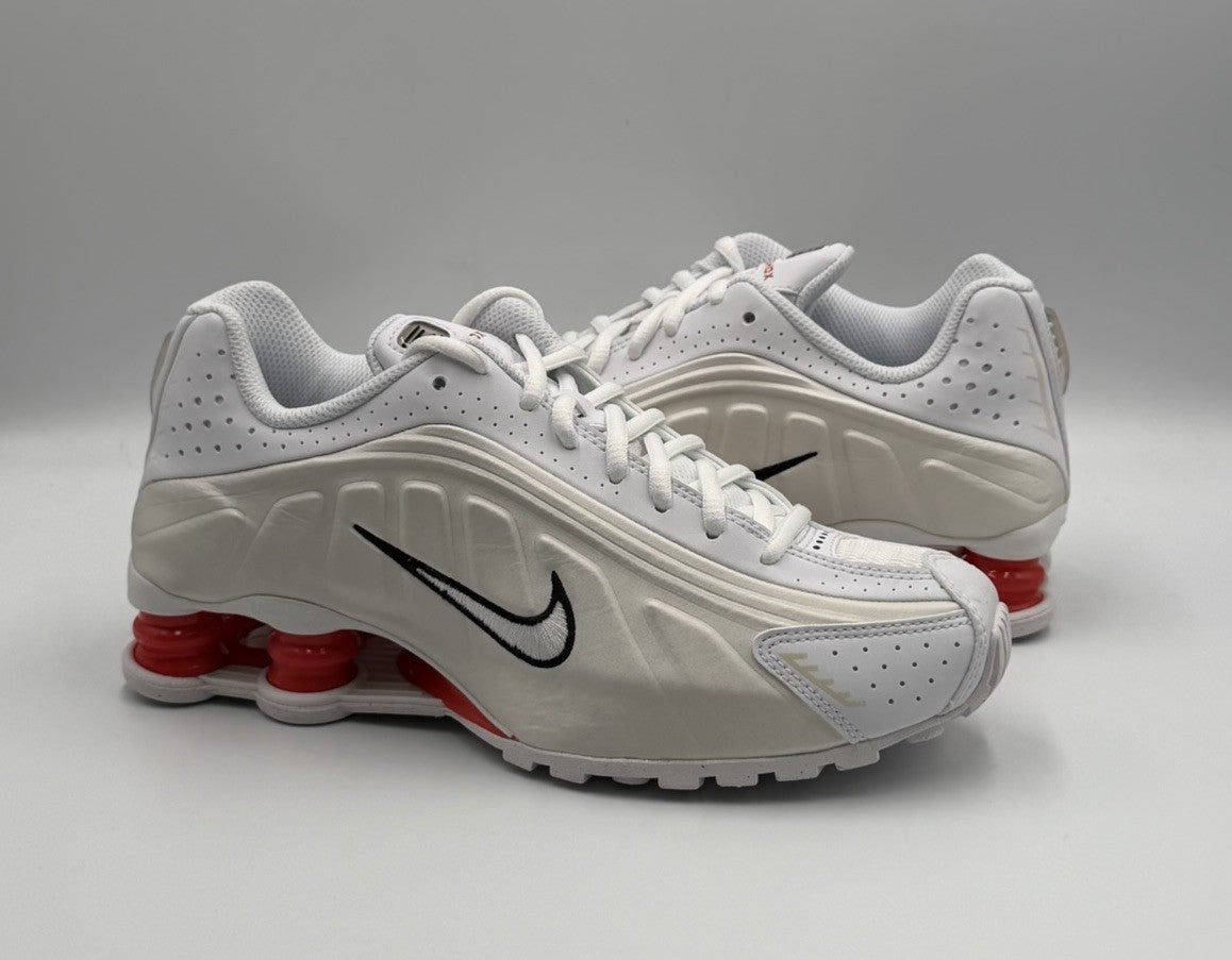 Nike Shox R4 GS Size 5Y Women's 6.5 White Phantom Picante Red Shoes CW2626-102