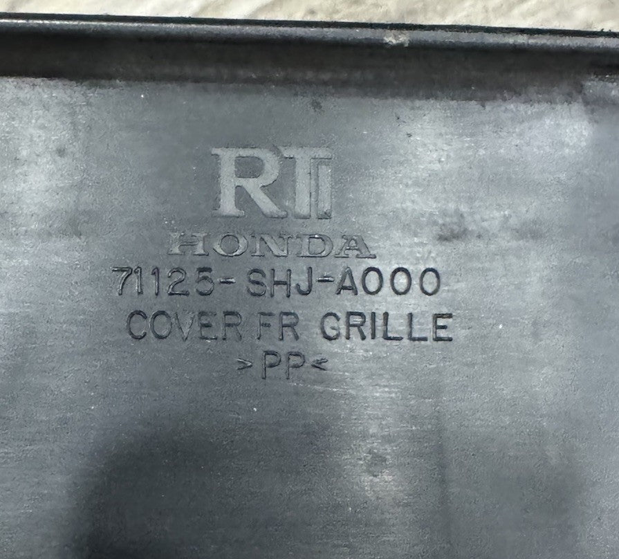 2005-2010 Honda Odyssey Front Under Hood Top Radiator Trim Cover 71125-SHJ-A000