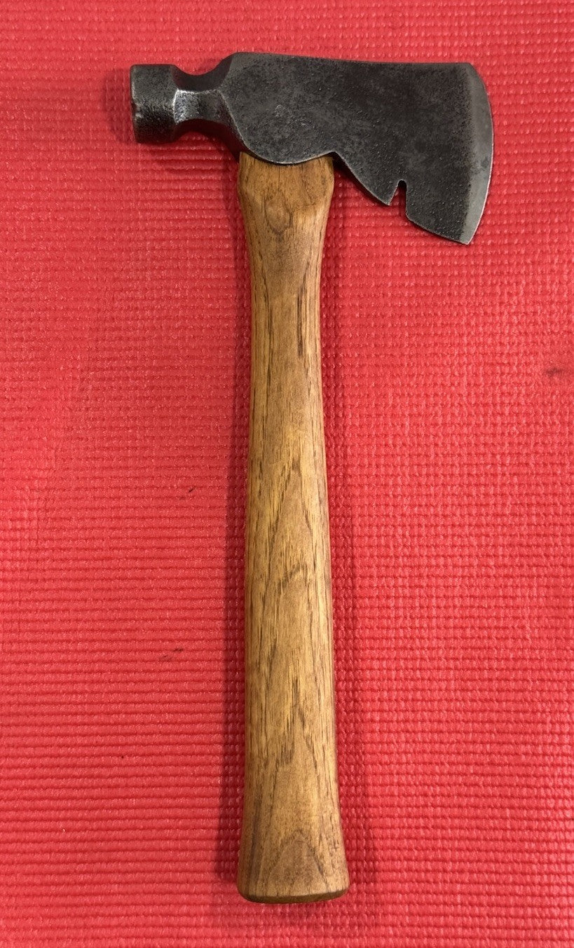 Vintage KELLY Axe & Tool Co. VANADIUM Embossed Carpenter Hatchet USA Super Clean