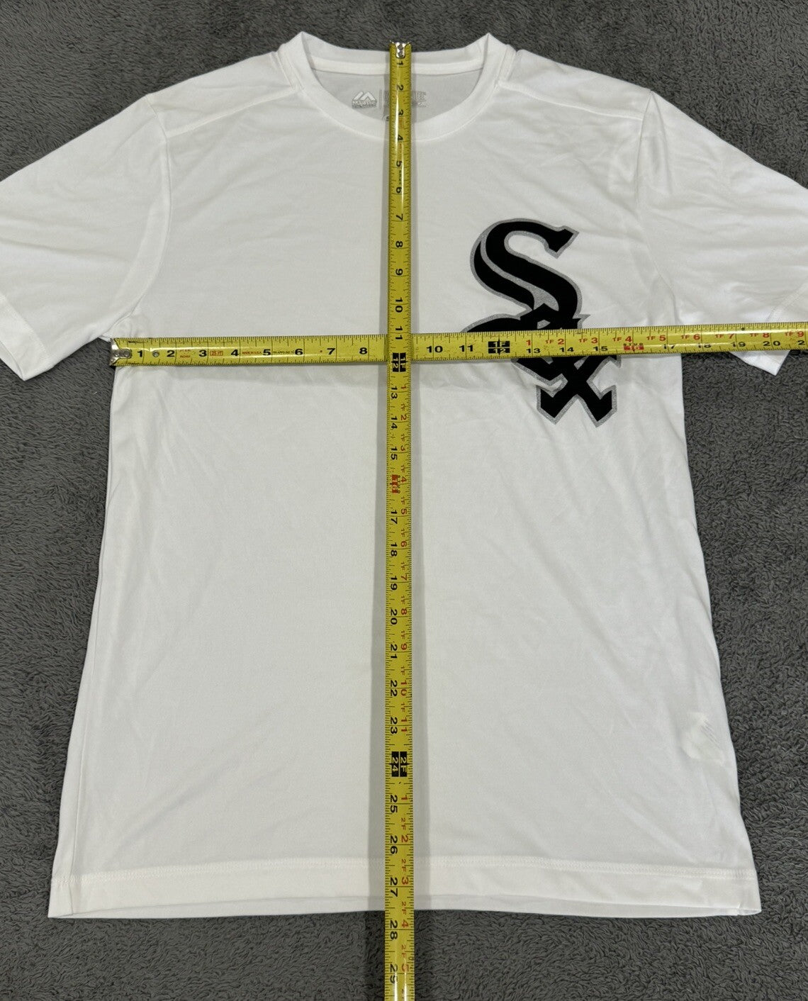 NEW Chicago White Sox Majestic Evolution Tee Cool Base Men's Size Small T-Shirt