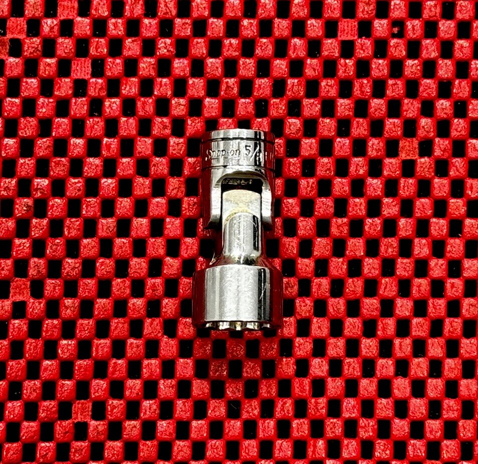 Snap-On Tools FU20A 3/8" Drive 5/8" Chrome 12 Point Swivel Socket Made In USA N6