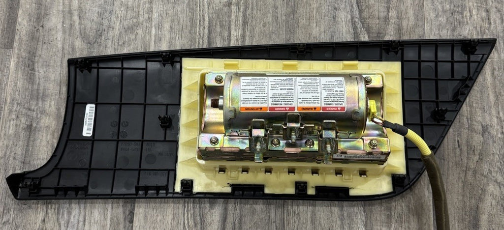 2005-2010 Honda Odyssey Front Right Passenger Dash Dashboard Trim Panel With Air