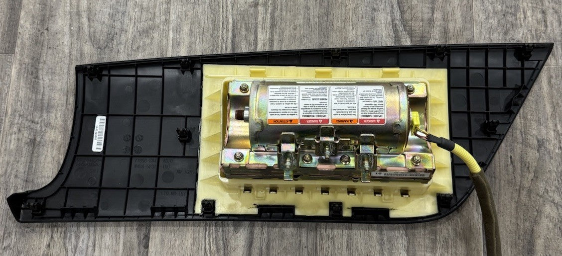 2005-2010 Honda Odyssey Front Right Passenger Dash Dashboard Trim Panel With Air