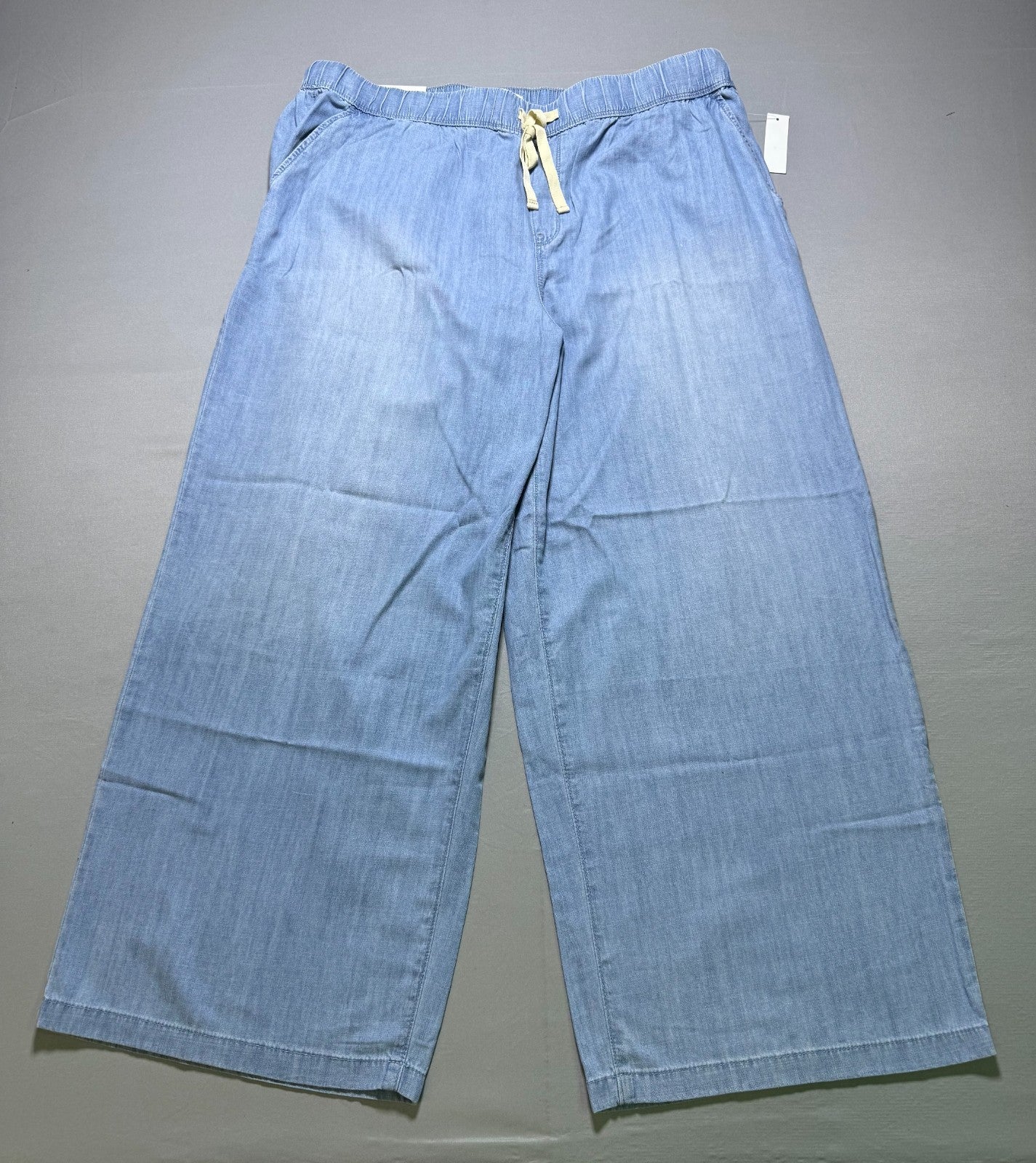 NWT Nine West Lightweight Denim Wide Leg Jeans Women 1X Blue Light Wash Pull-On