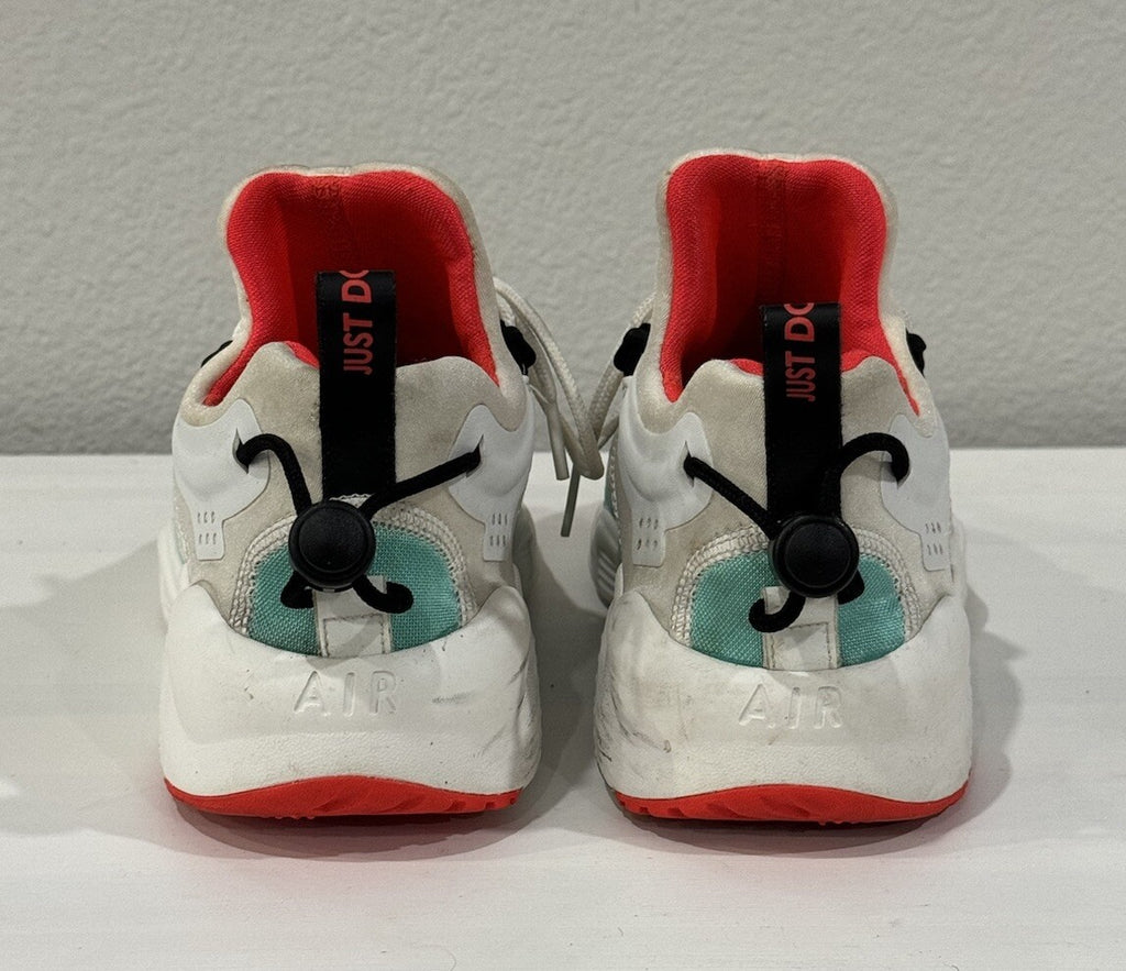 Nike Air Huarache Womens Size 8 White Lace Up Running Gym Sneakers