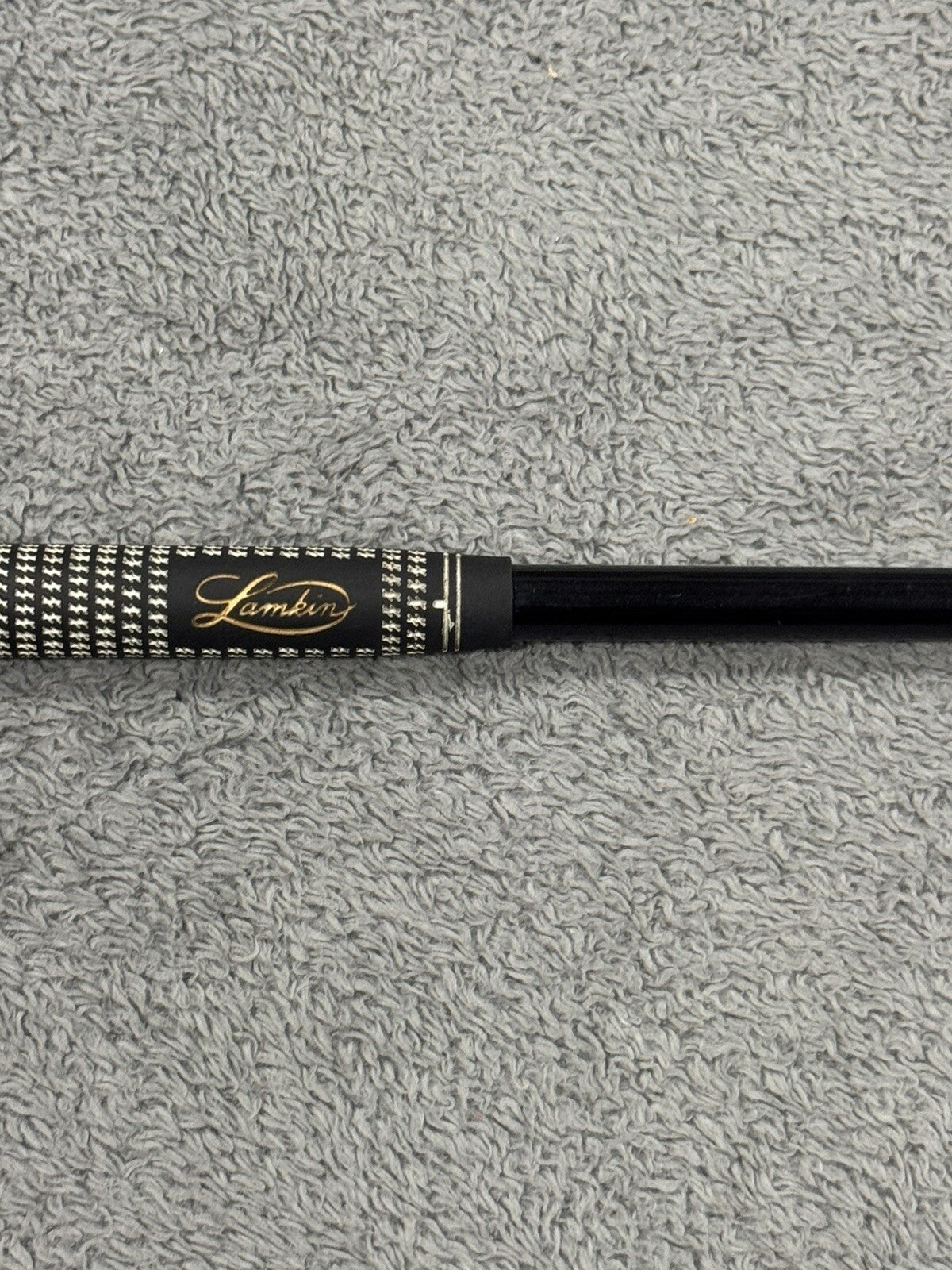 Cleveland Halo 3i Hybrid 22 Degree Regular Flex Graphite RH Lamkin Golf Club