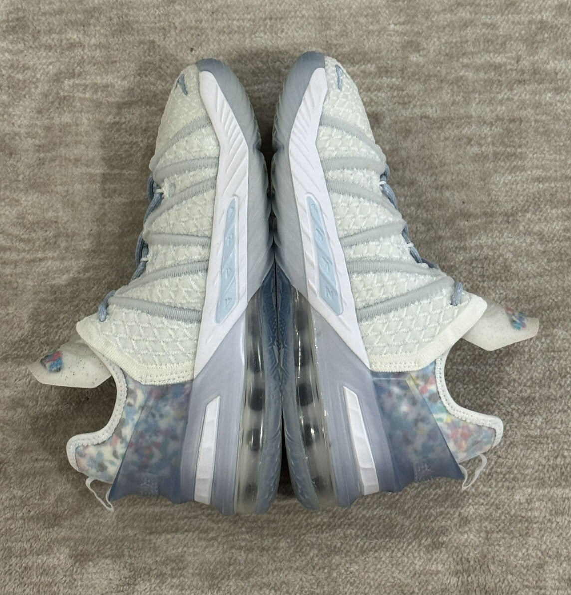 NIKE LEBRON XVIII 18 NRG BLUE TINT BOY'S BASKETBALL SHOES SIZE 4.5Y