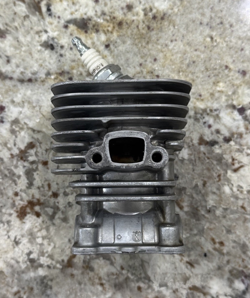 HUSQVARNA 130L 124 125 130C 330LK TRIMMER Cylinder Head 545-195500 OEM GENUINE