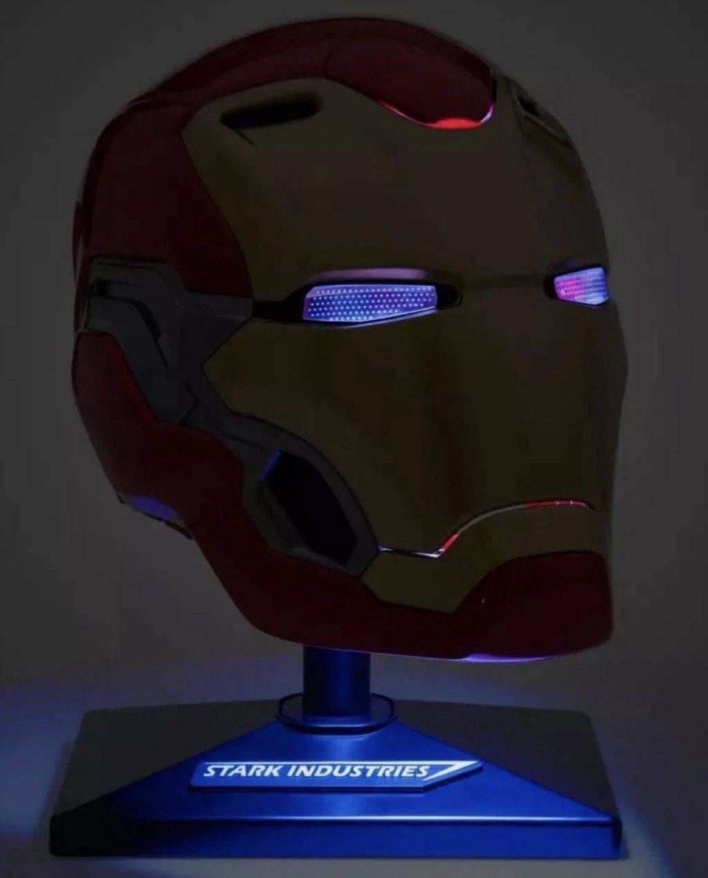 Disney Parks Marvel Iron Man Helmet Auto Open Mask LightsSounds New Sealed