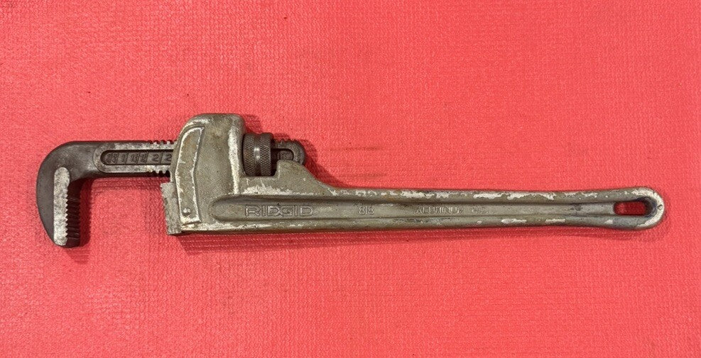 RIDGID 18" Aluminum Straight Pipe Wrench Heavy Duty 818 Made in USA