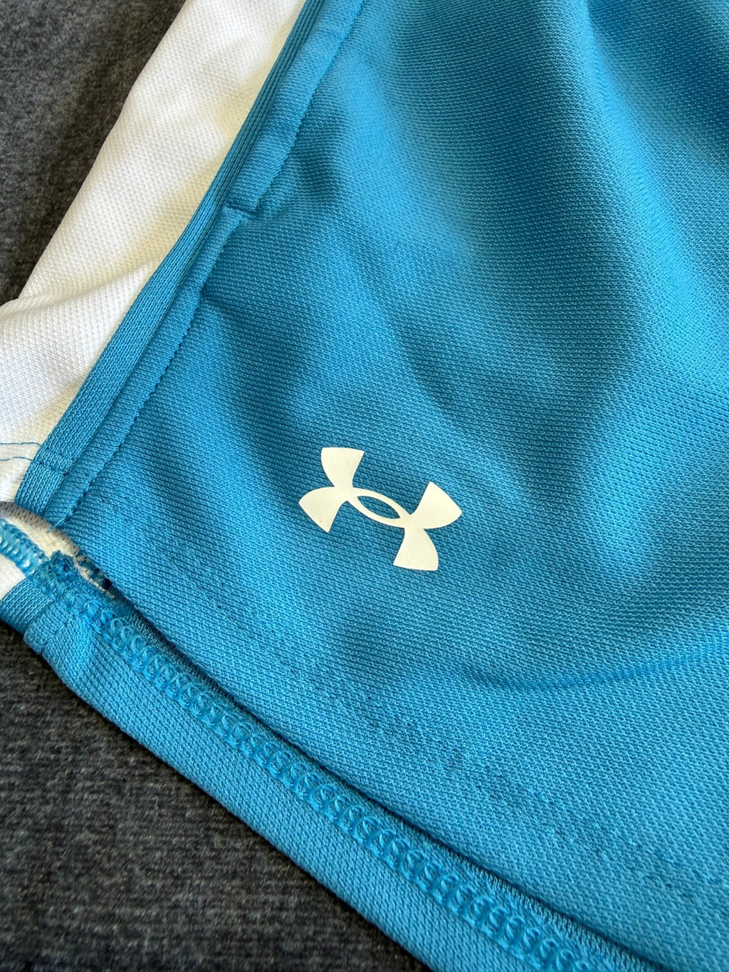 NWT Under Armour Tech Play Up Shorts Girls Ether Blue Drawstring 100% Polyester