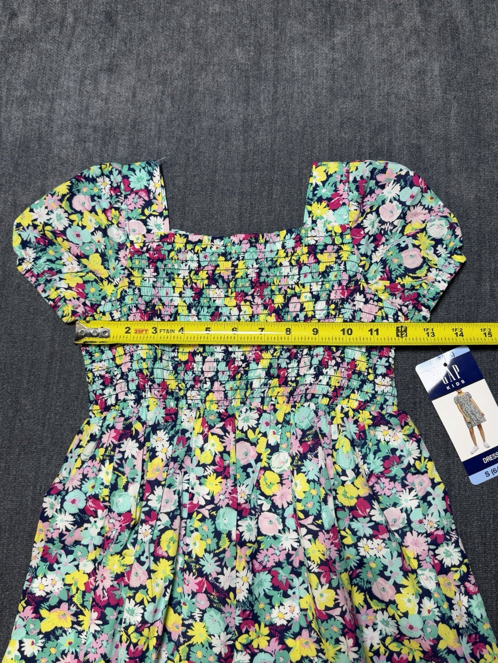 NWT Gap Knee Length Smocked Dress Girls S (6/6X) Multicolor Floral Short-Sleeve