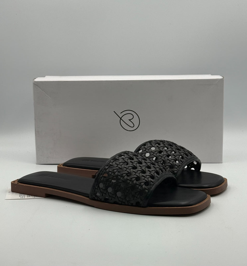 New The Drop Oslo One Band Sandals Women's 9 Black Leather Slip-On Flat Beach