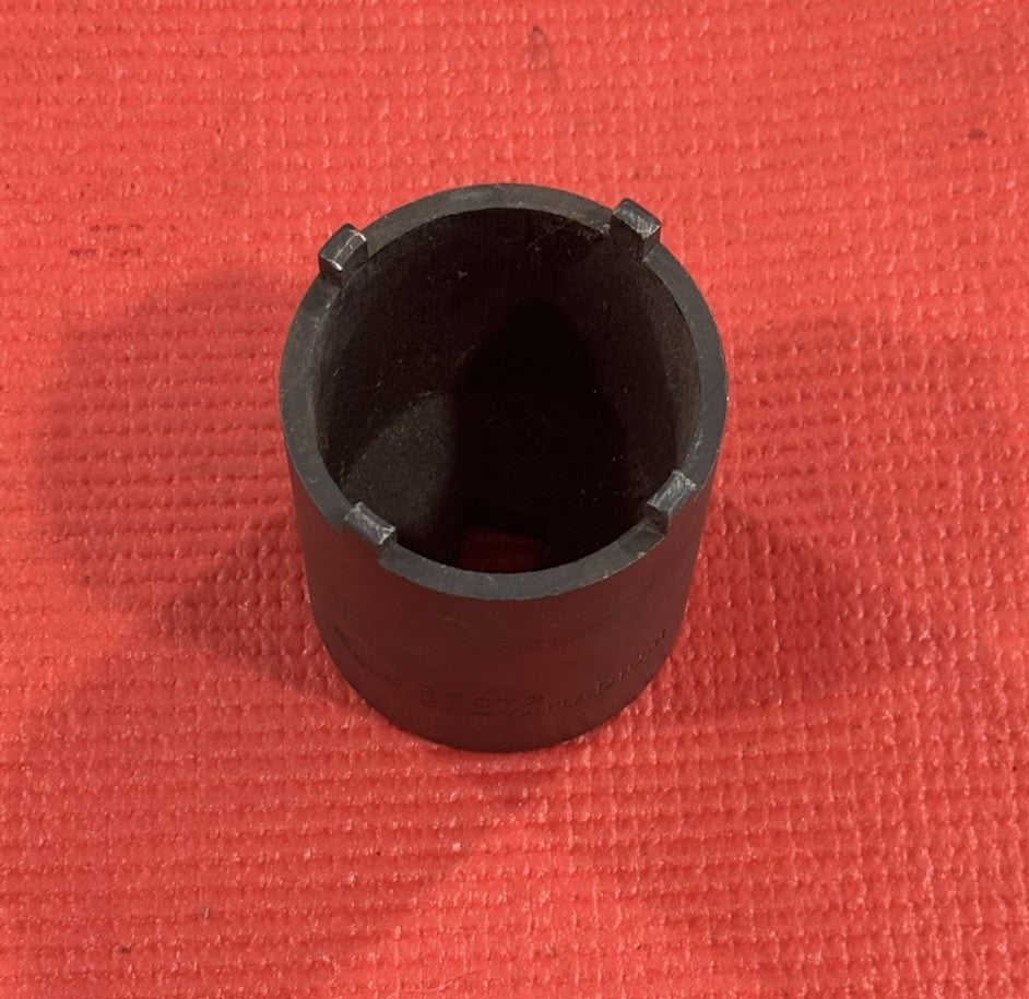 OEM Tools 4wd Wheel Bearing Spindle Nut Wrench Socket 1/2" Drive 25072