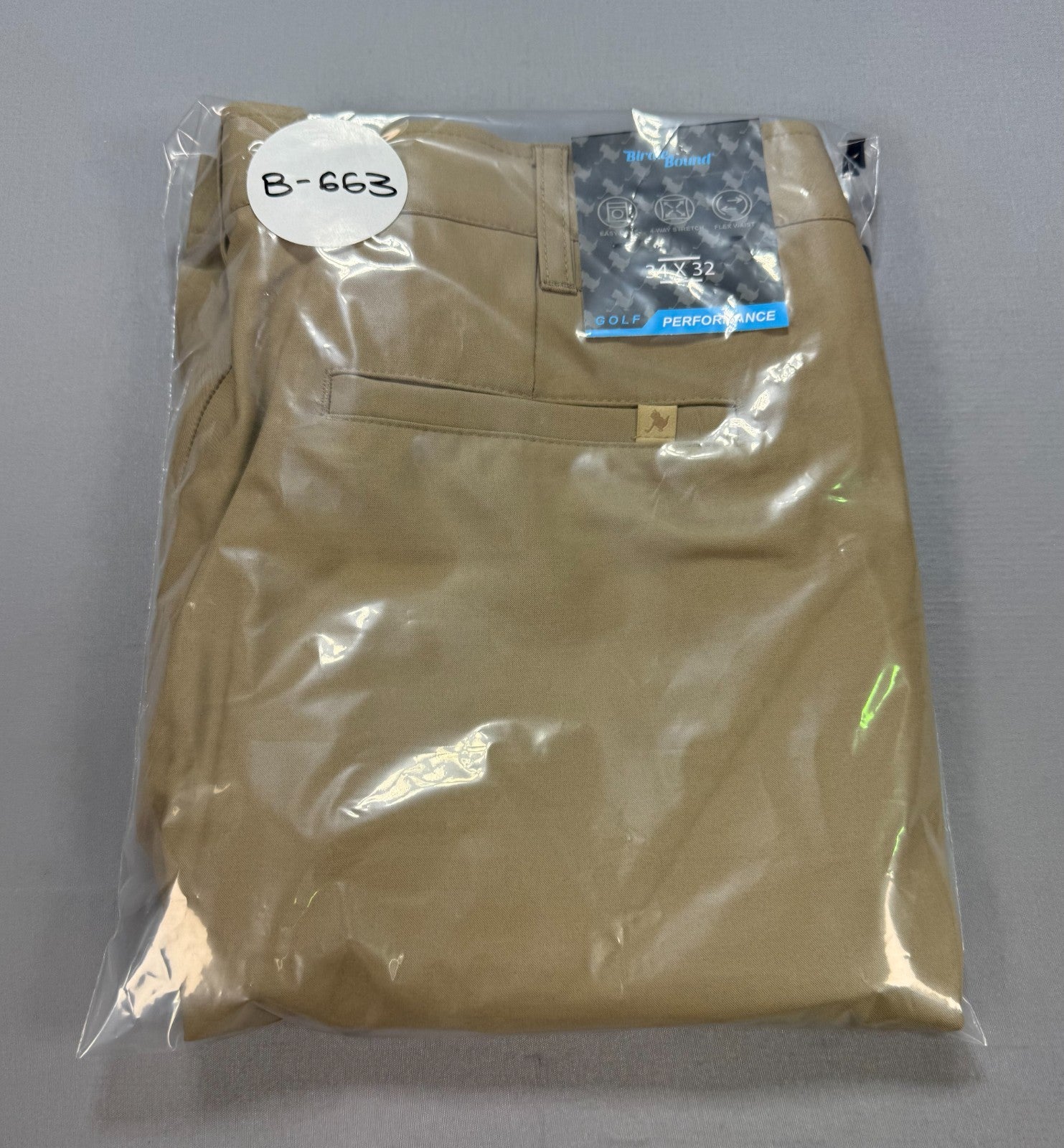 NWT Birdie Bound Straight Leg Pants Mens 34x32 Beige Flat Front Lightweight Golf