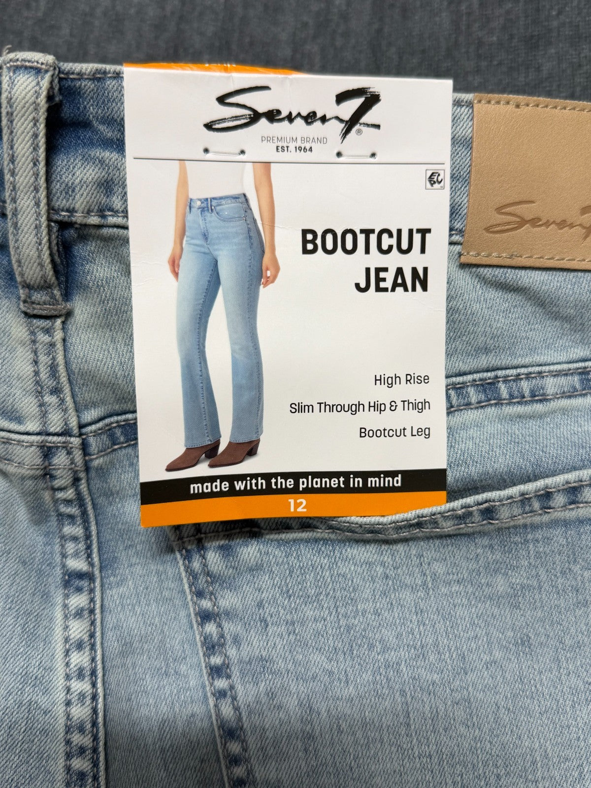 NWT Seven7 Bootcut Jeans Women's 12 Light Blue Denim High-Rise Casual Hipster