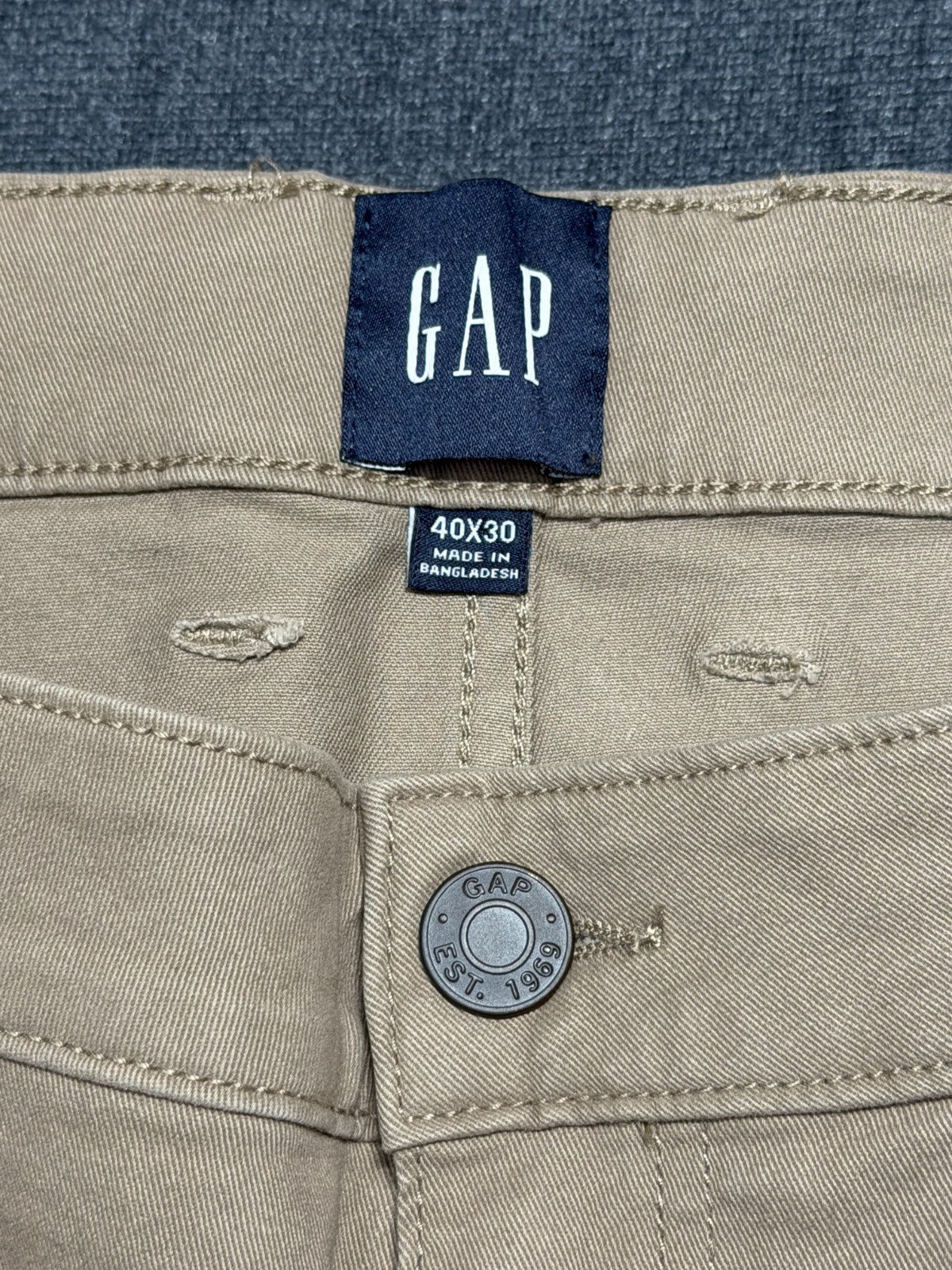 NWT Gap Slim Fit Stretch Twill Pants Men's 40x30 Khaki Zip-Fly Classic 5-Pockets